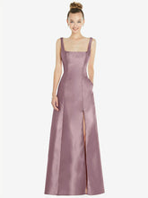 【STYLE: D826】ノースリーブ 正方ネック プリンセスライン ガウン - ダスティ 背面