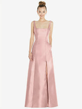 【STYLE: D826】ノースリーブ 正方ネック プリンセスライン ガウン - ローズ 背面