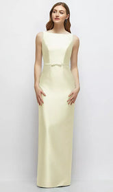 【D881】 ボートネックのサテンコラムドレス、リボン飾りのスキニーベルト - butter yellow