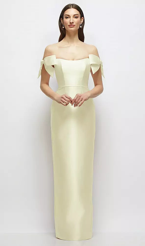 【D883】 シルバードーブのオフショルダーボウが付いたバスクネックのサテンコラムマキシドレス