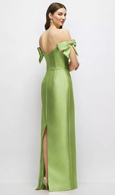 【D883】 シルバードーブのオフショルダーボウが付いたバスクネックのサテンコラムマキシドレス - mojito Satin Twill Back View