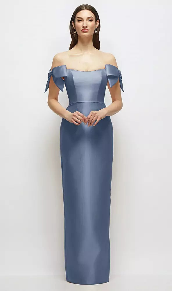 【D883】 シルバードーブのオフショルダーボウが付いたバスクネックのサテンコラムマキシドレス