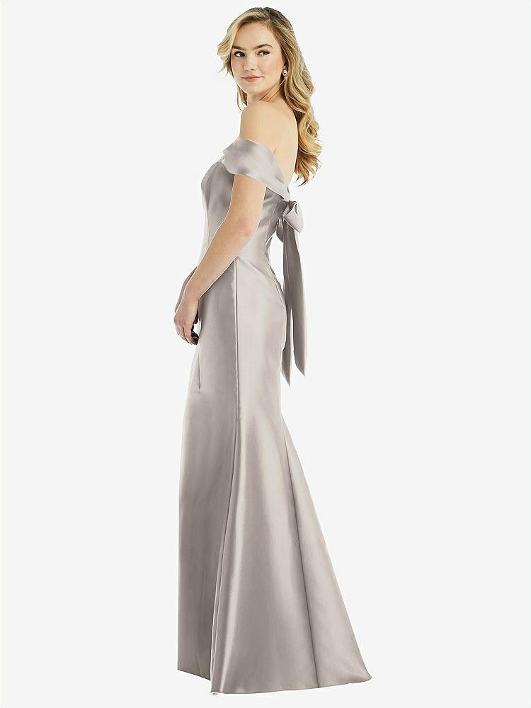 【STYLE: D793】ショルダーリボン サテン トランペットドレス - トープ 背面