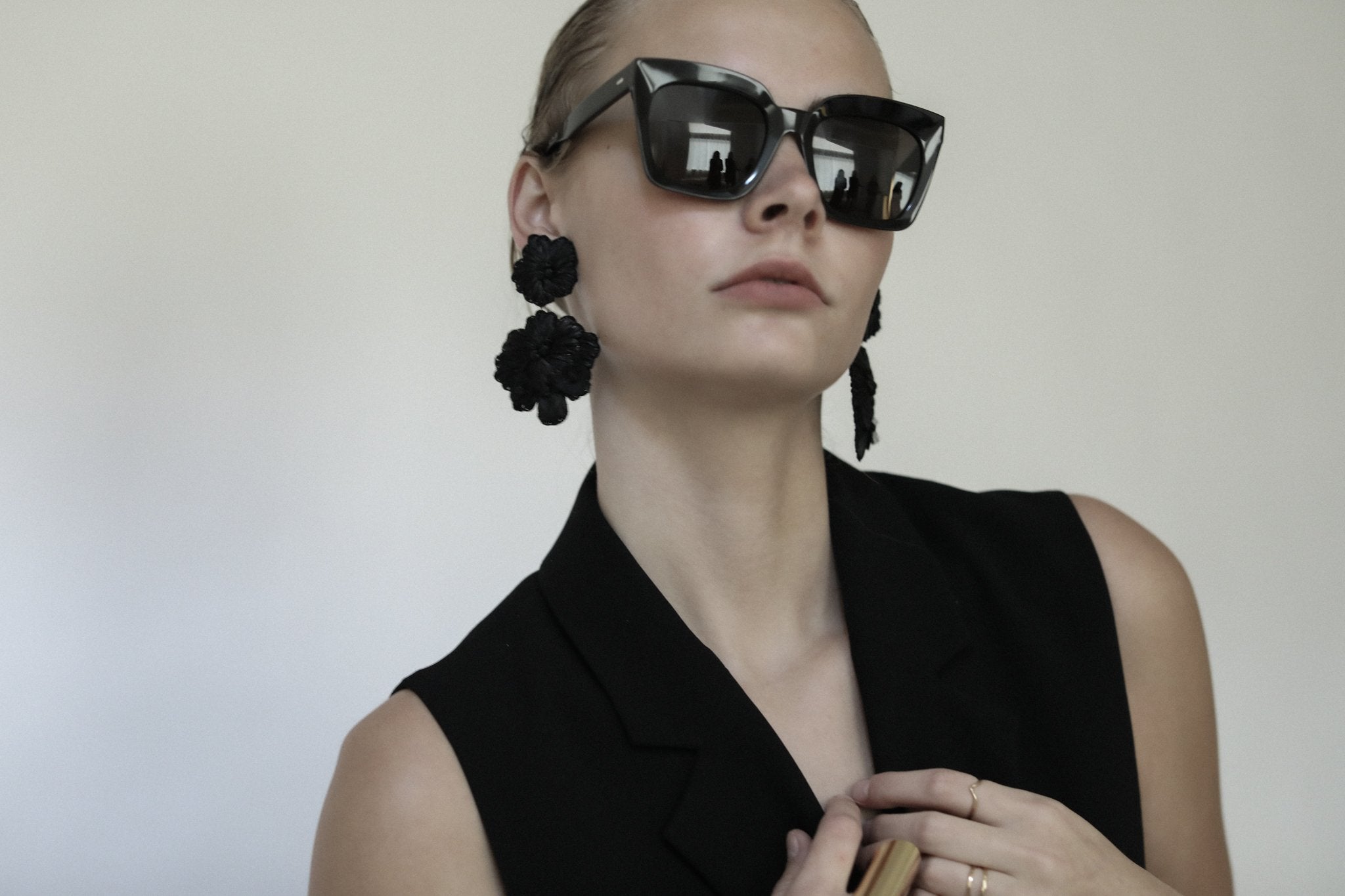 【A.B. ELLIE (エイビーエリー)】ロングピアス / イヤリング SASSY STEVIE EARRING