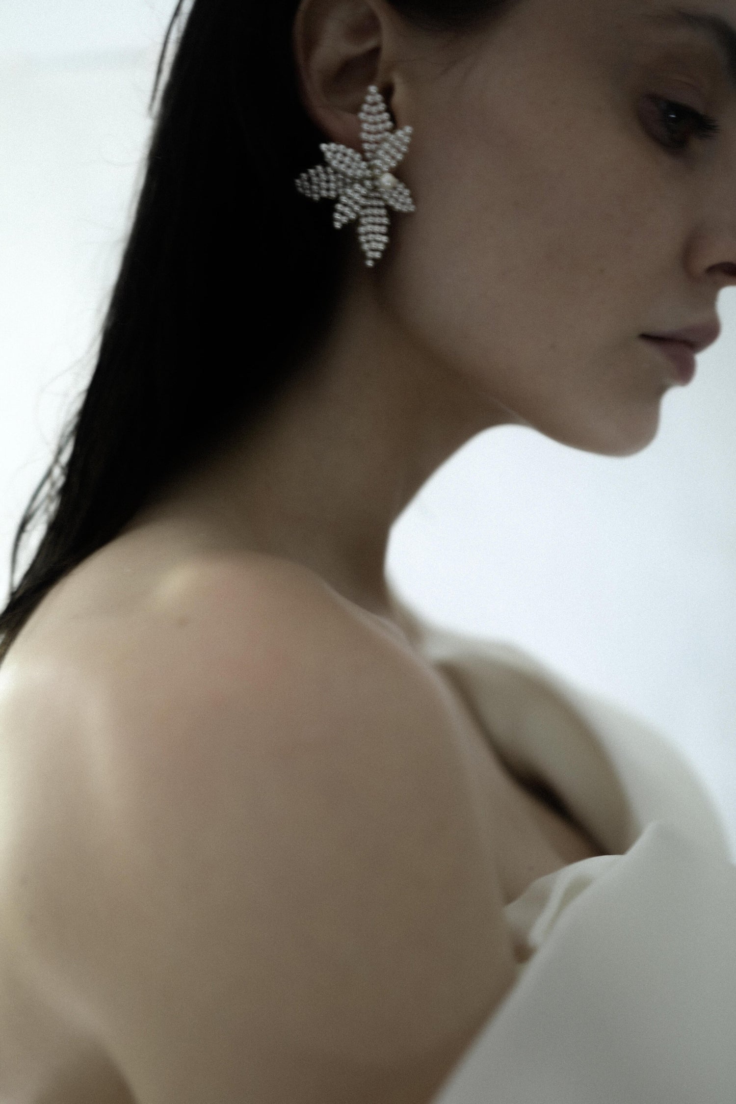 【新】【A.B. ELLIE】 Hayden Pearl Studs