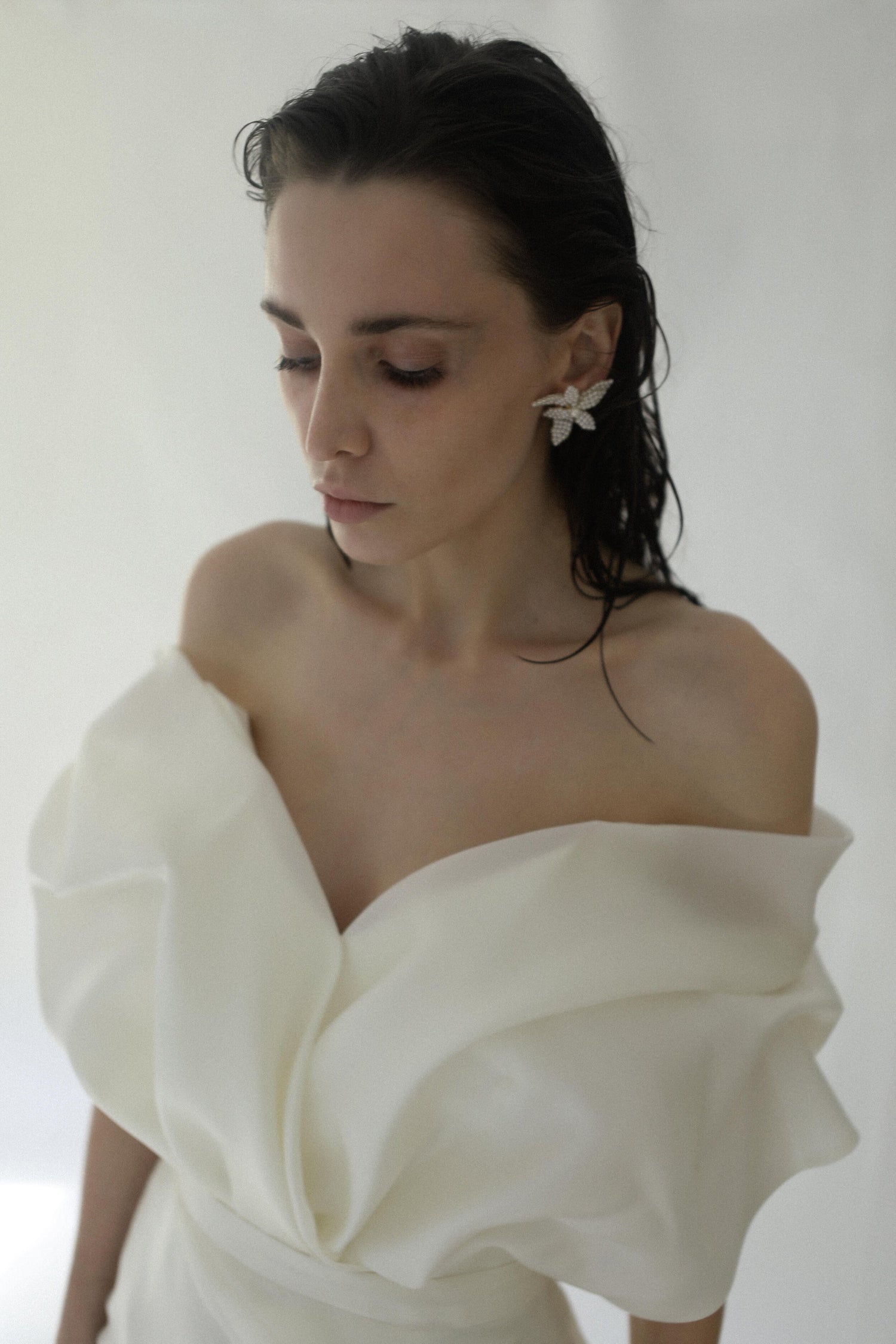 【新】【A.B. ELLIE】 Hayden Pearl Studs