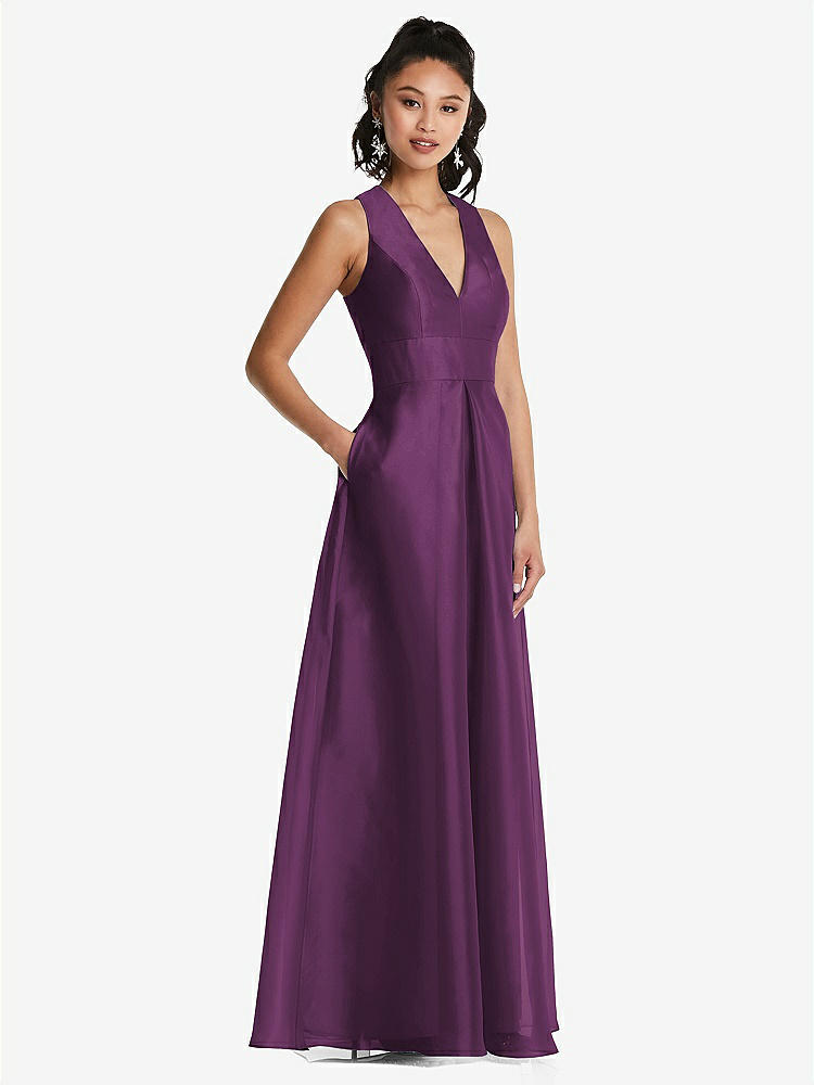 【STYLE: TH068】Plunging Neckline Pleated Skirt Maxi Dress with Pockets【COLOR: Aubergine】