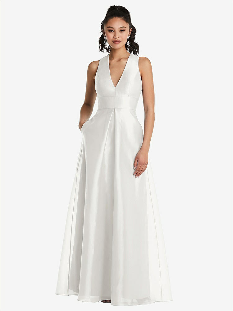 【STYLE: TH068】Plunging Neckline Pleated Skirt Maxi Dress with Pockets【COLOR: Starlight】