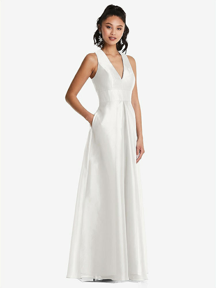 【STYLE: TH068】Plunging Neckline Pleated Skirt Maxi Dress with Pockets【COLOR: Starlight】