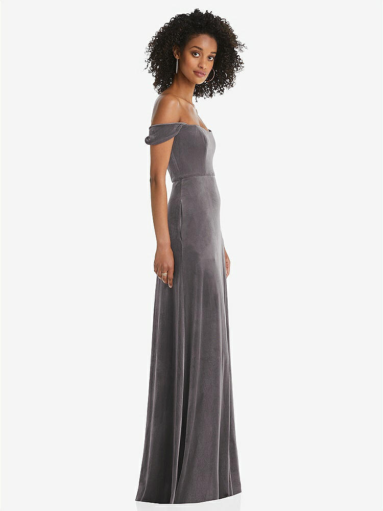 【NEW】【STYLE: 1551】オフショルダー フラウンス 袖 ベルベット マキシ ドレス【COLOR: Caviar Gray】【SIZE: 00-30W】