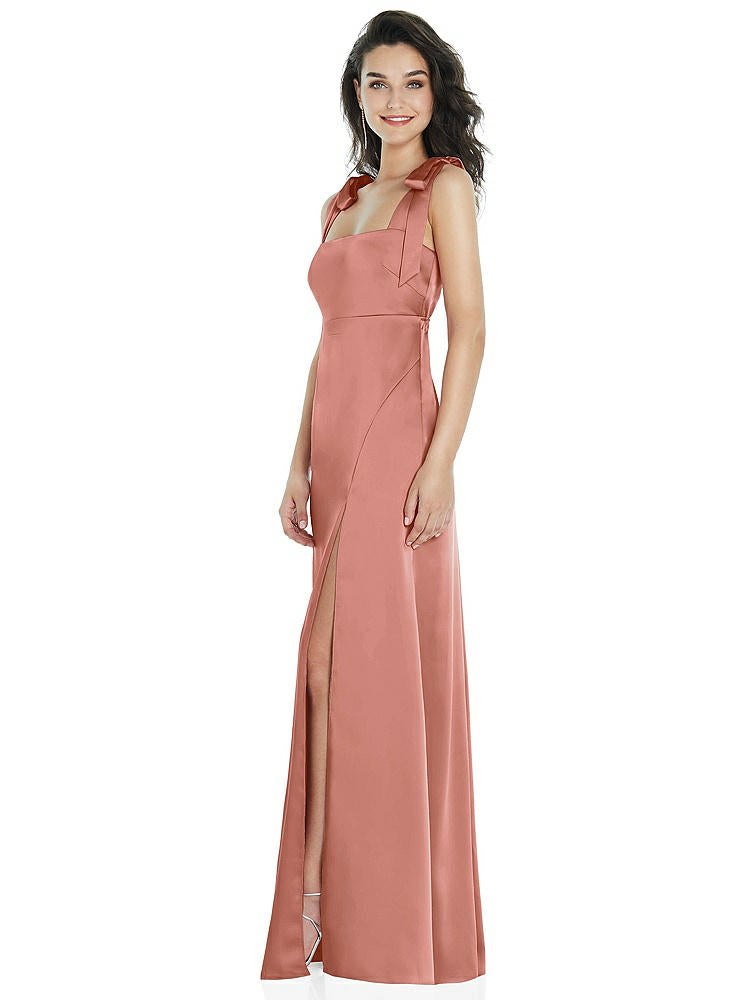 【NEW】【STYLE: 8224】脂肪 ネクタイ肩 帝国 ウエスト マキシ ドレス フロント スリット【COLOR: Desert Rose】【SIZE: 00-30W】