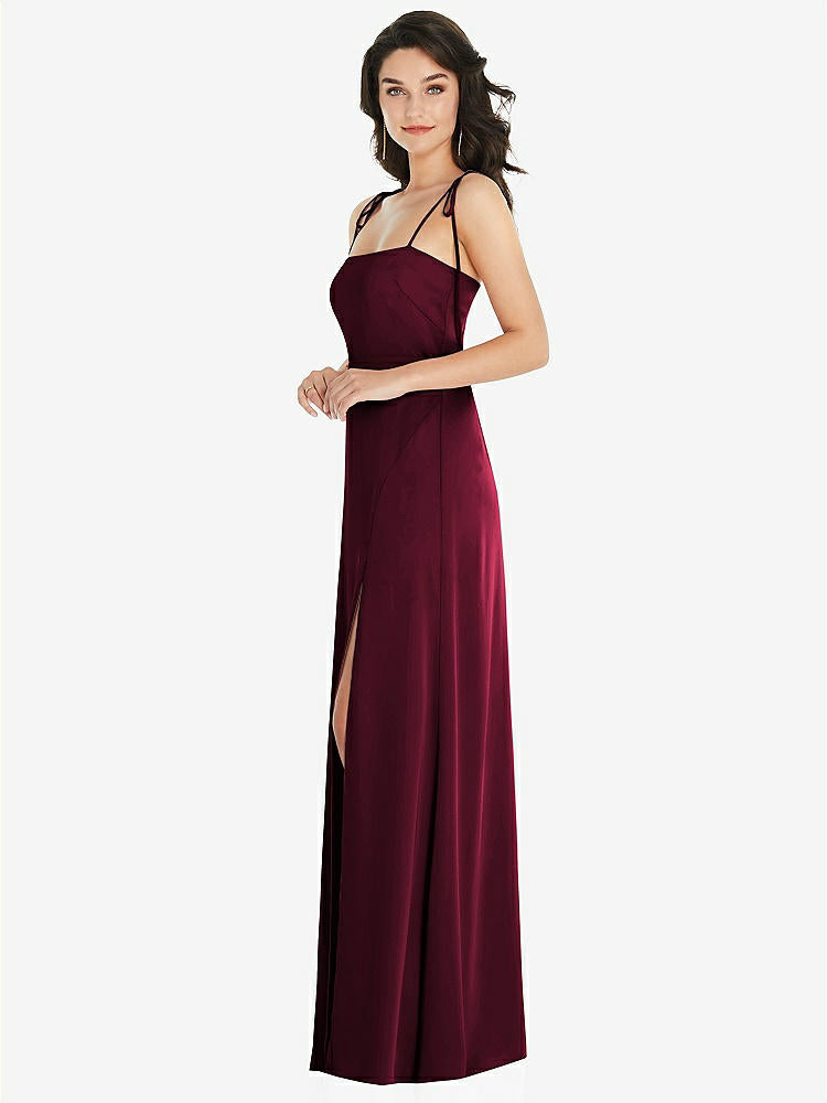 【NEW】【STYLE: 8214】スキニー タイショルダー サテン マキシ ドレス 前面 スリット【COLOR: Cabernet】【SIZE: 00-30W】