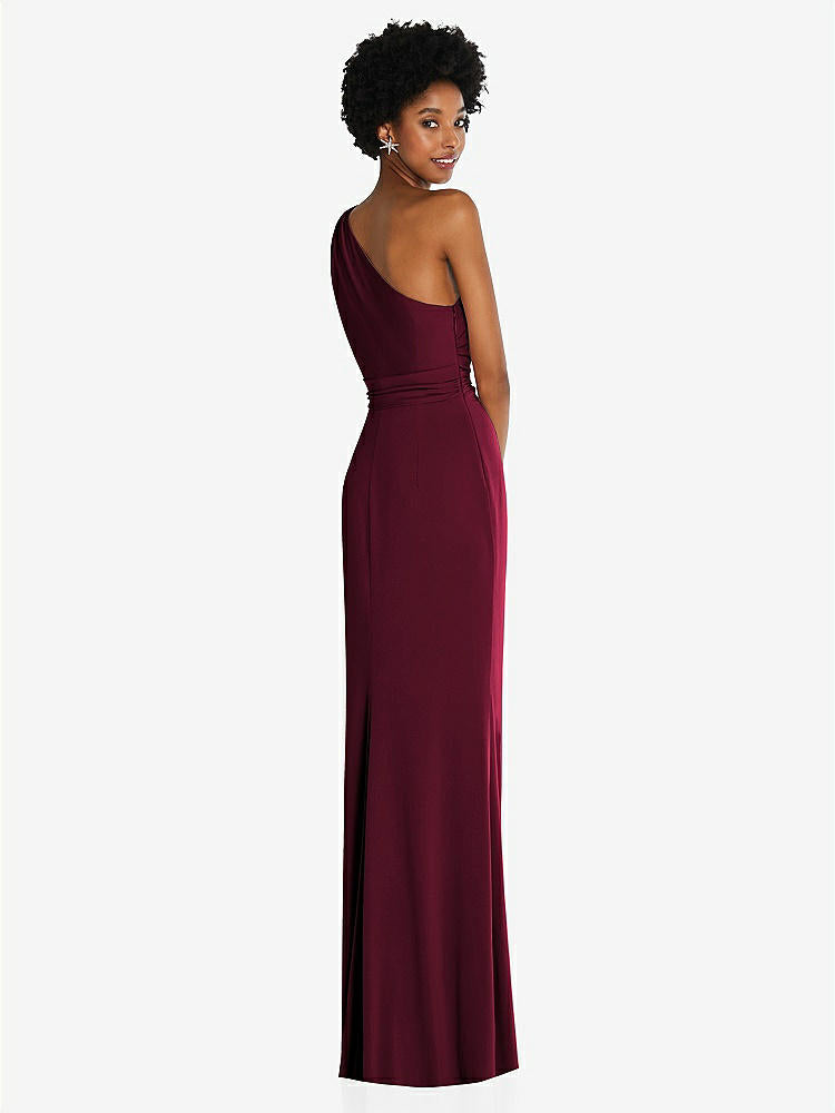 【NEW】【STYLE: TH100】ワンショルダー ひねり ドレープ マキシ ドレス【COLOR: Cabernet】【SIZE: 00-30W】