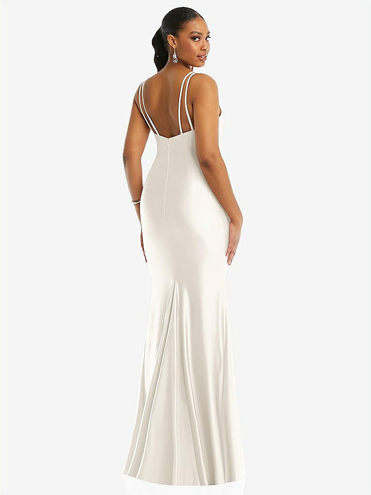 【NEW】【STYLE: CS103】深い Vネック ストレッチ サテン 人魚 ドレス わずかな 電車【COLOR: Ivory】【SIZE: 00-30W】