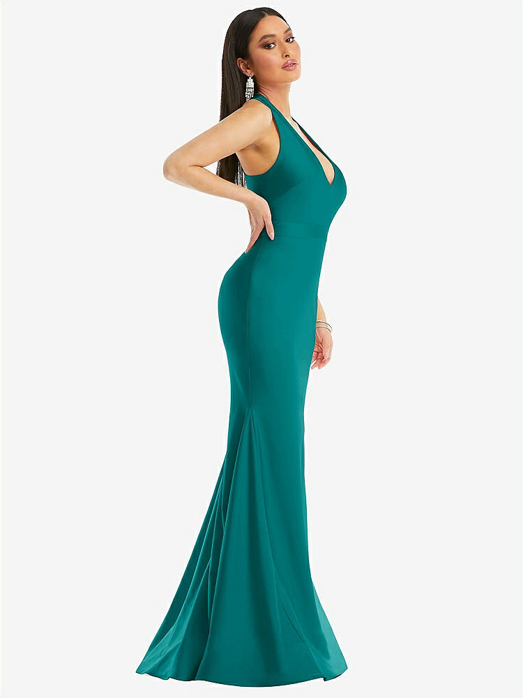 【NEW】【STYLE: CS106】プランジ ネックライン カットアウト 低 背面 ストレッチ サテン 人魚 ドレス【COLOR: Peacock Teal】【SIZE: 00-30W】