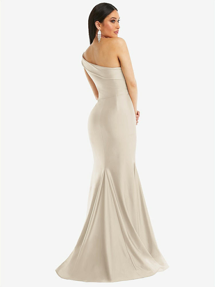 【STYLE: CS107】One-Shoulder Bias-Cuff Stretch Satin Mermaid Dress with Slight Train【COLOR: Champagne】