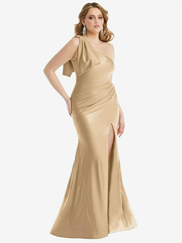 【NEW】【STYLE: CS108】カスケード 弓 ワンショルダー ストレッチ サテン 人魚 ドレス わずかな 電車【COLOR: Soft Gold】【SIZE: 00-30W】