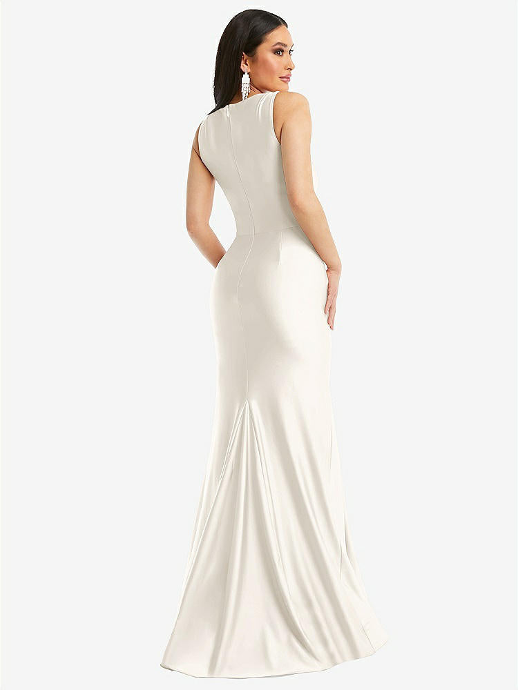 【STYLE: CS113】Square Neck Stretch Satin Mermaid Dress with Slight Train【COLOR: Ivory】