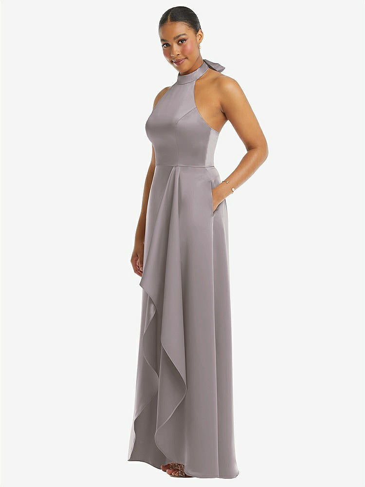 【NEW】【STYLE: 3113】ハイネック ネクタイバック ホルター カスケード 高 低 マキシ ドレス【COLOR: Cashmere Gray】【SIZE: 00-30W】