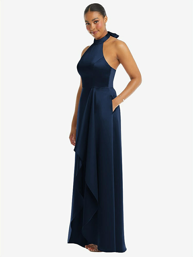 【NEW】【STYLE: 3113】ハイネック ネクタイバック ホルター カスケード 高 低 マキシ ドレス【COLOR: Midnight Navy】【SIZE: 00-30W】