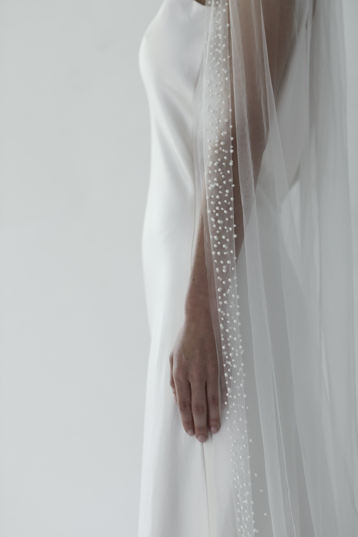 【新】【A.B. ELLIE】 Hayden Pearl Edge Veil