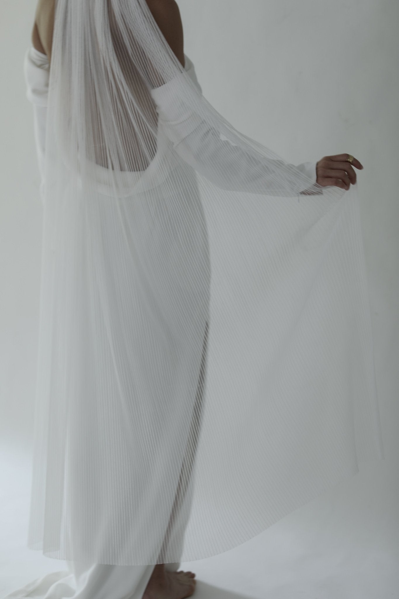 【新】【A.B. ELLIE】 Pleated Veil