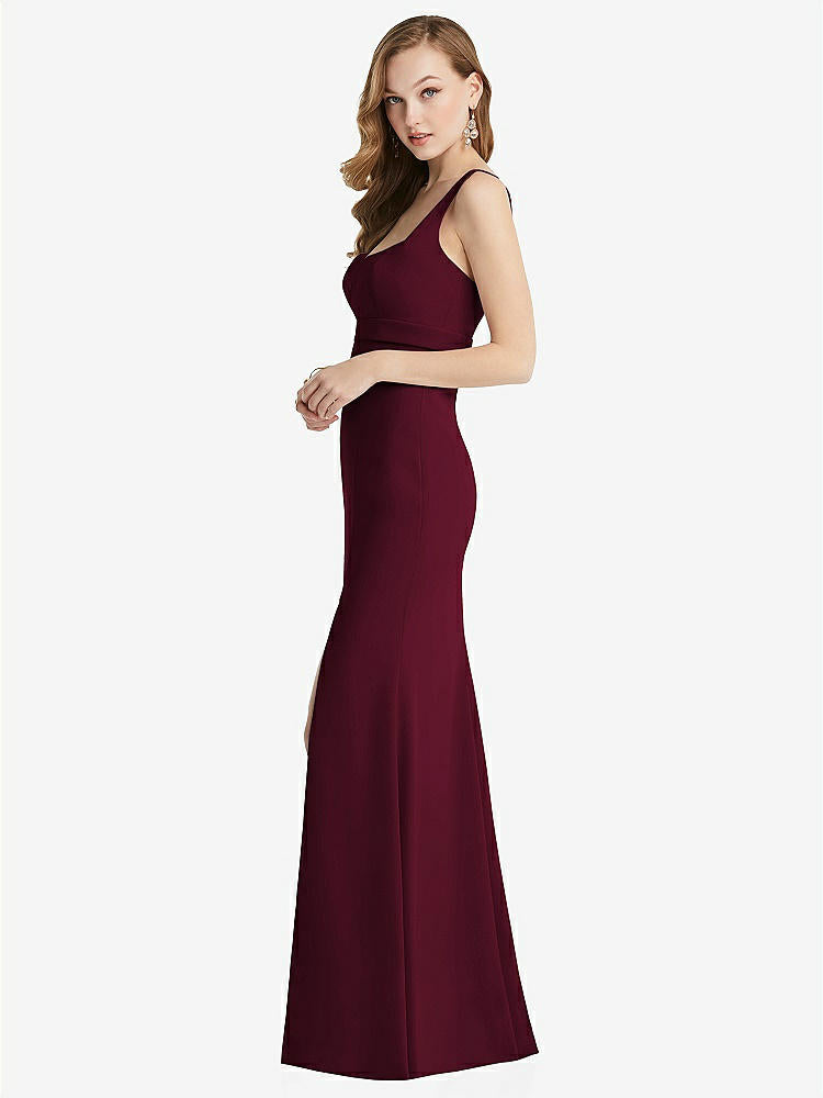 【NEW】【STYLE: 6838】ワイド ストラップ ノッチ 帝国 ウエスト ドレス 前面 スリット【COLOR: Cabernet】【SIZE: 00-30W】