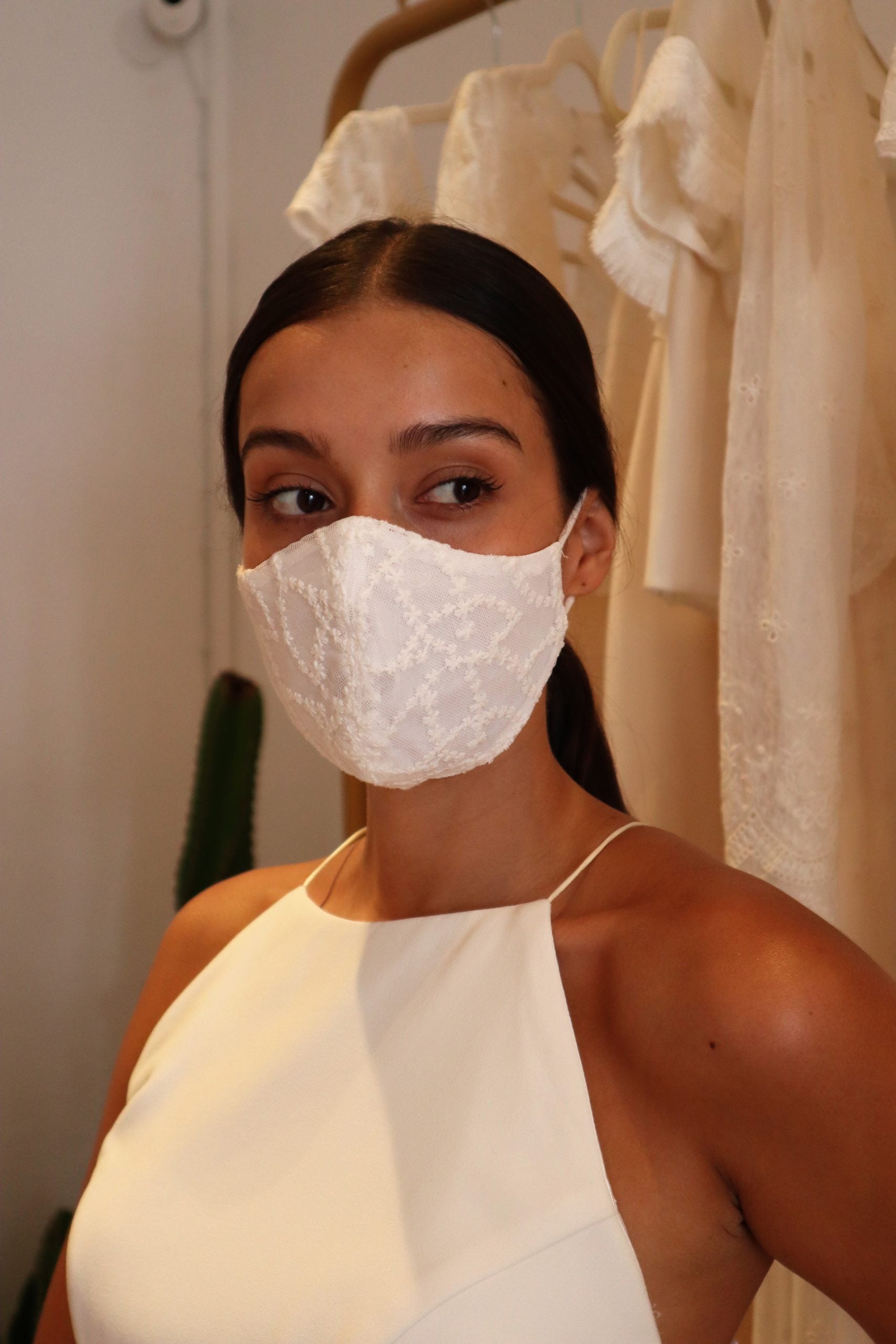 Otaduy Wedding Lace Mask