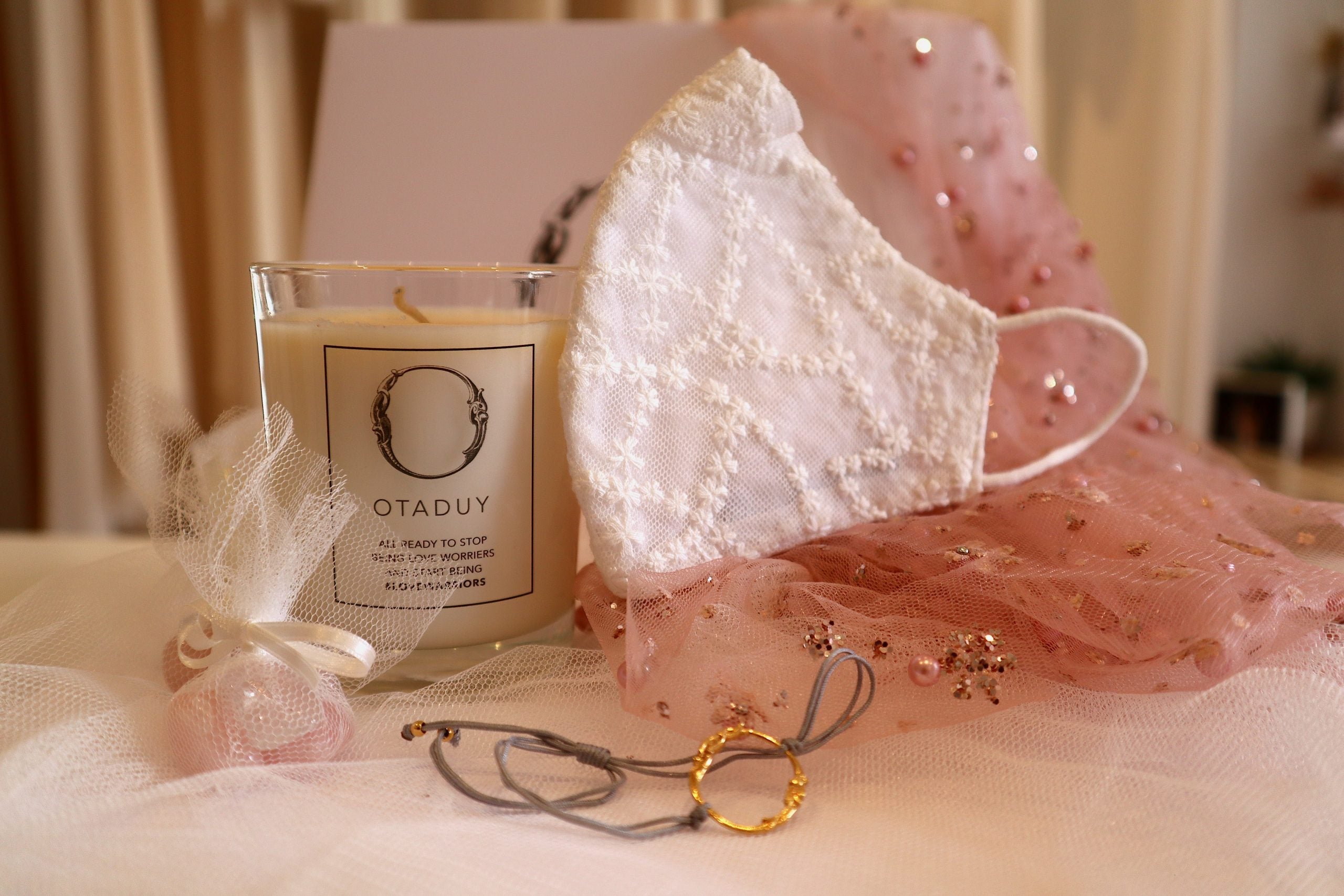 Otaduy Wedding Lace Mask