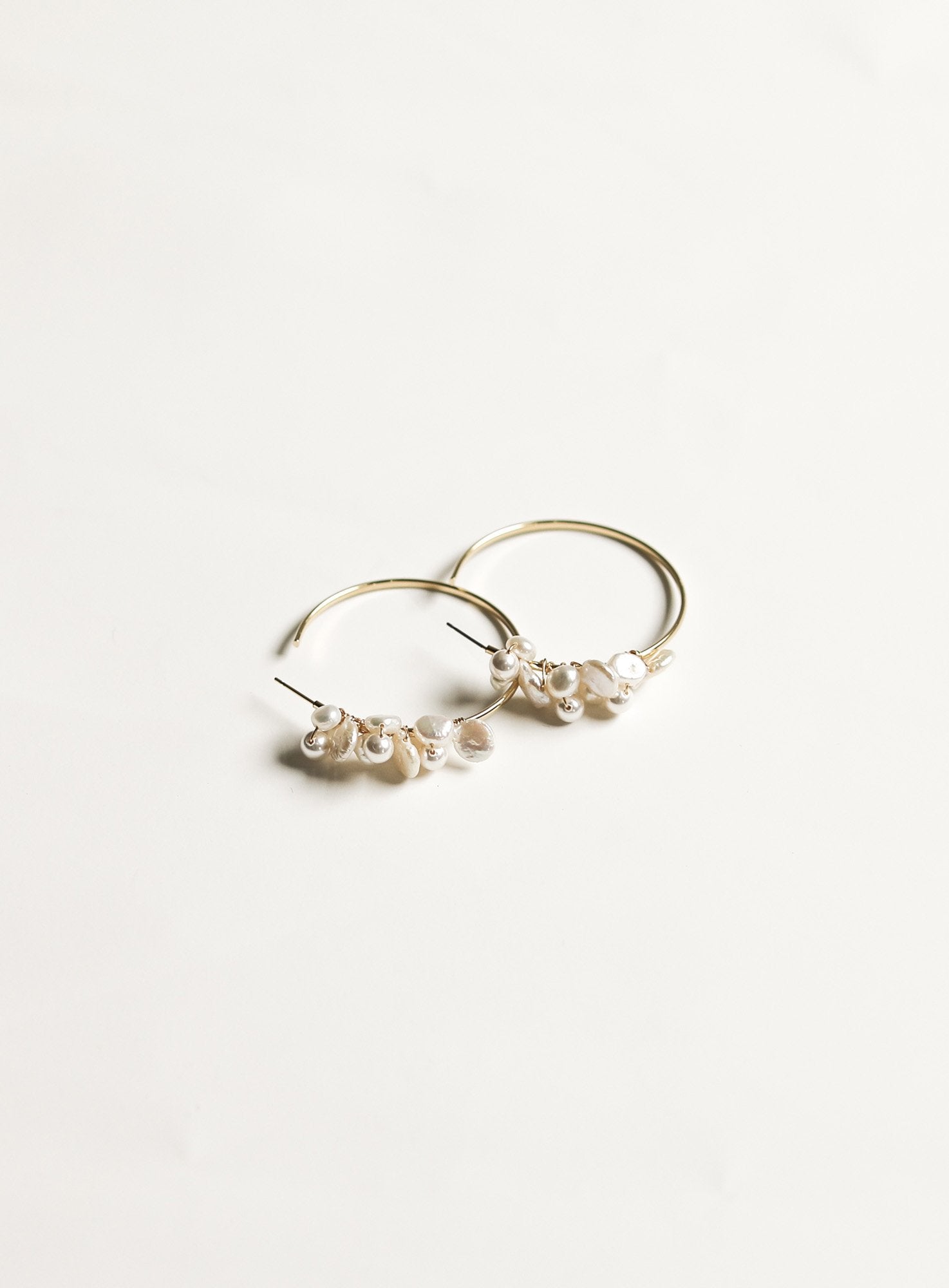 【新】【A.B. ELLIE】 Ari Freshwater Pearl Hoops