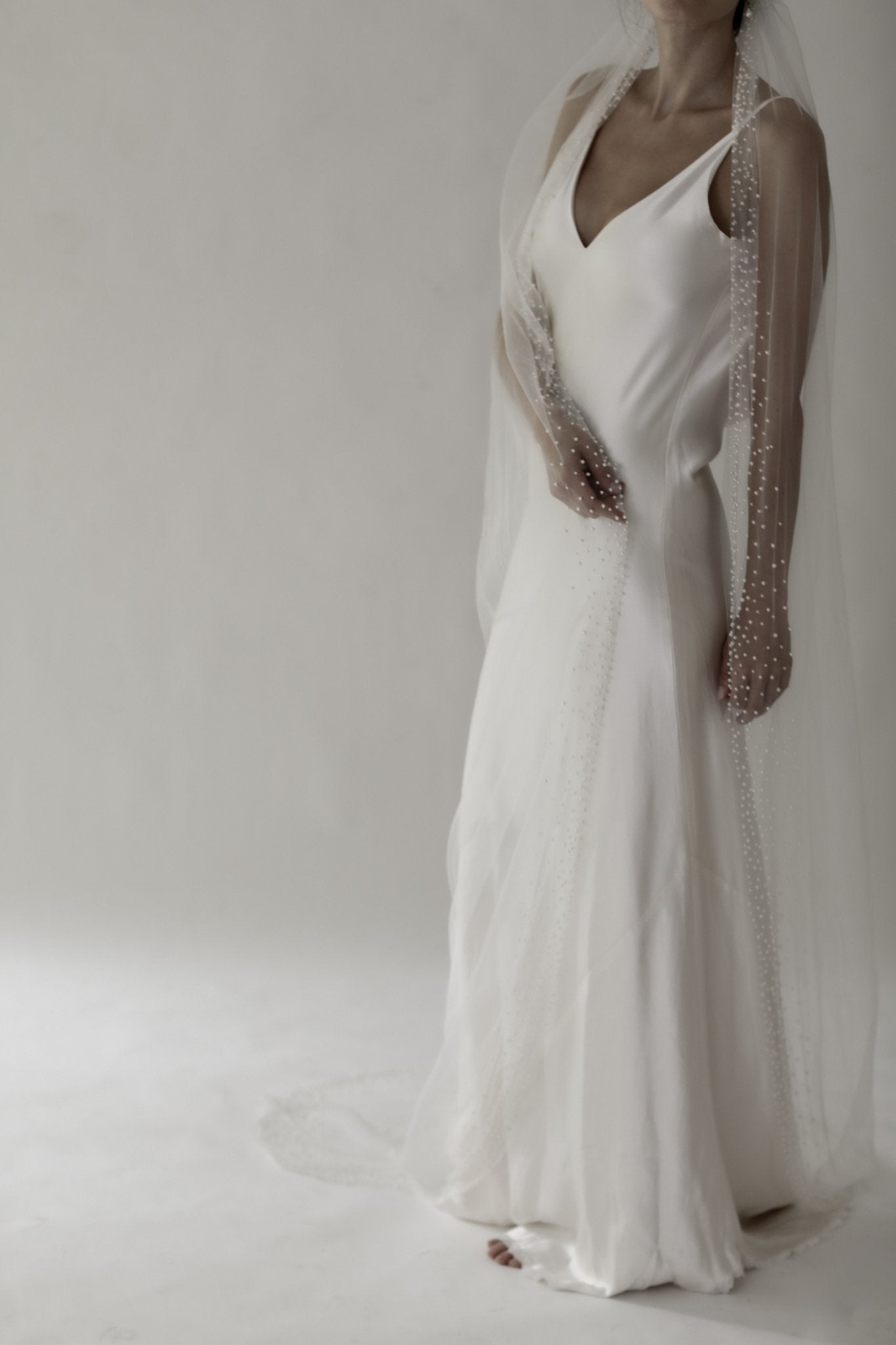 【新】【A.B. ELLIE】 Hayden Pearl Edge Veil