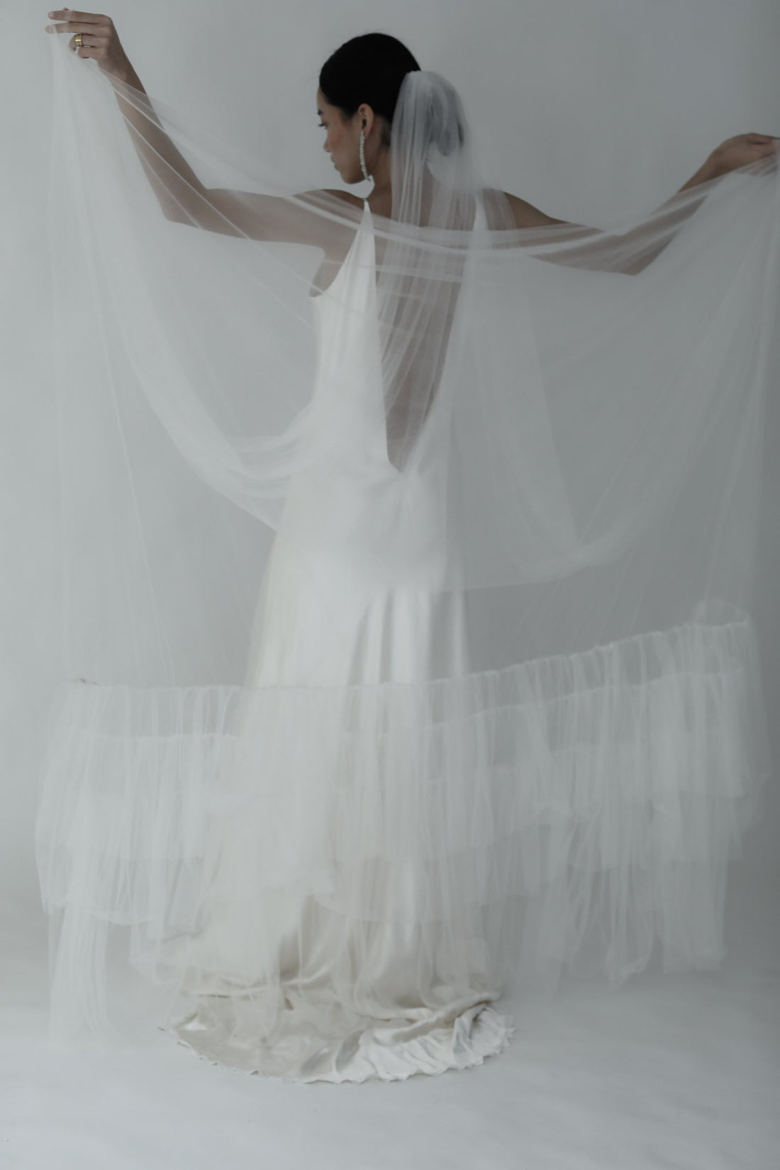【新】【A.B. ELLIE】 Tulle Tiered Veil