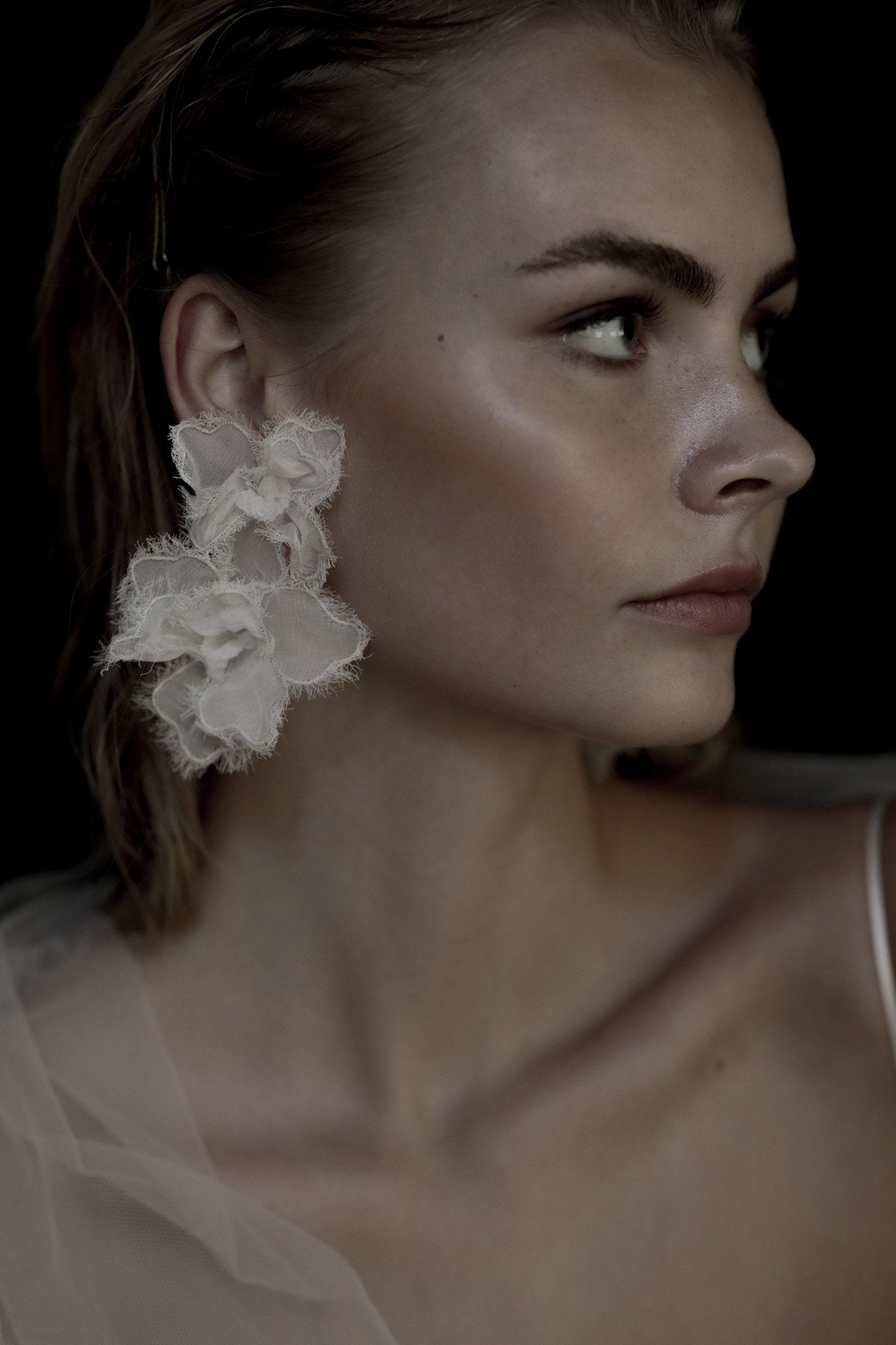【新】【A.B. ELLIE】 Adina Tier Earrings