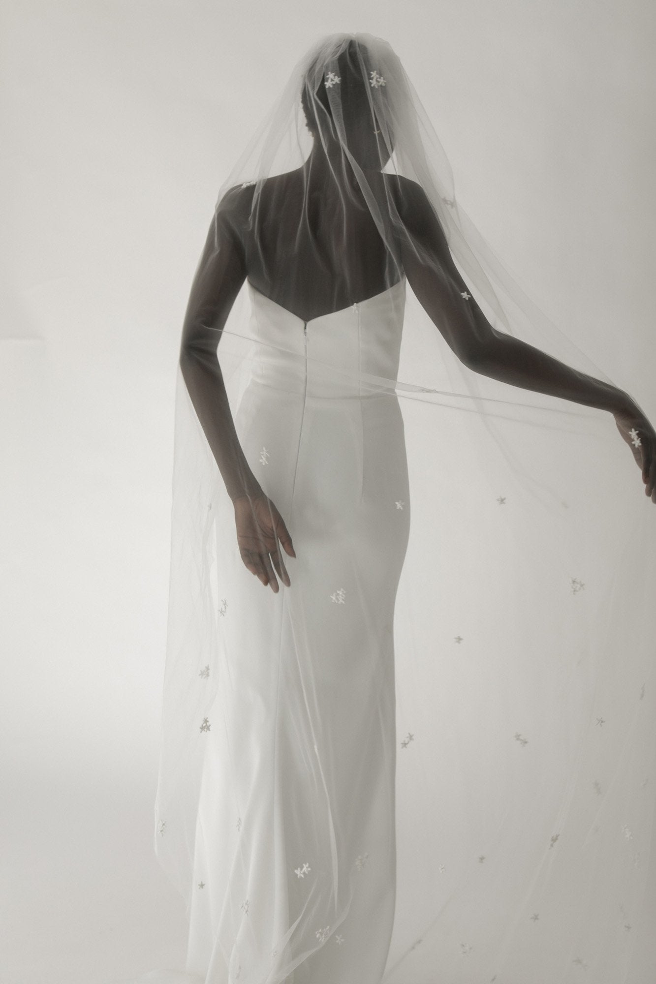 【新】【A.B. ELLIE】 Aster Raffia Veil
