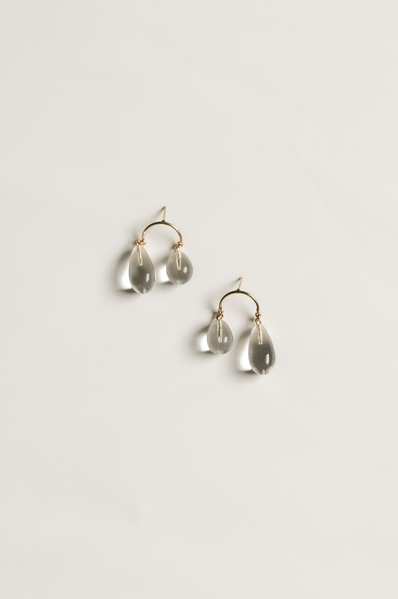 【新】【A.B. ELLIE】 Glass Asymmetrical Drop