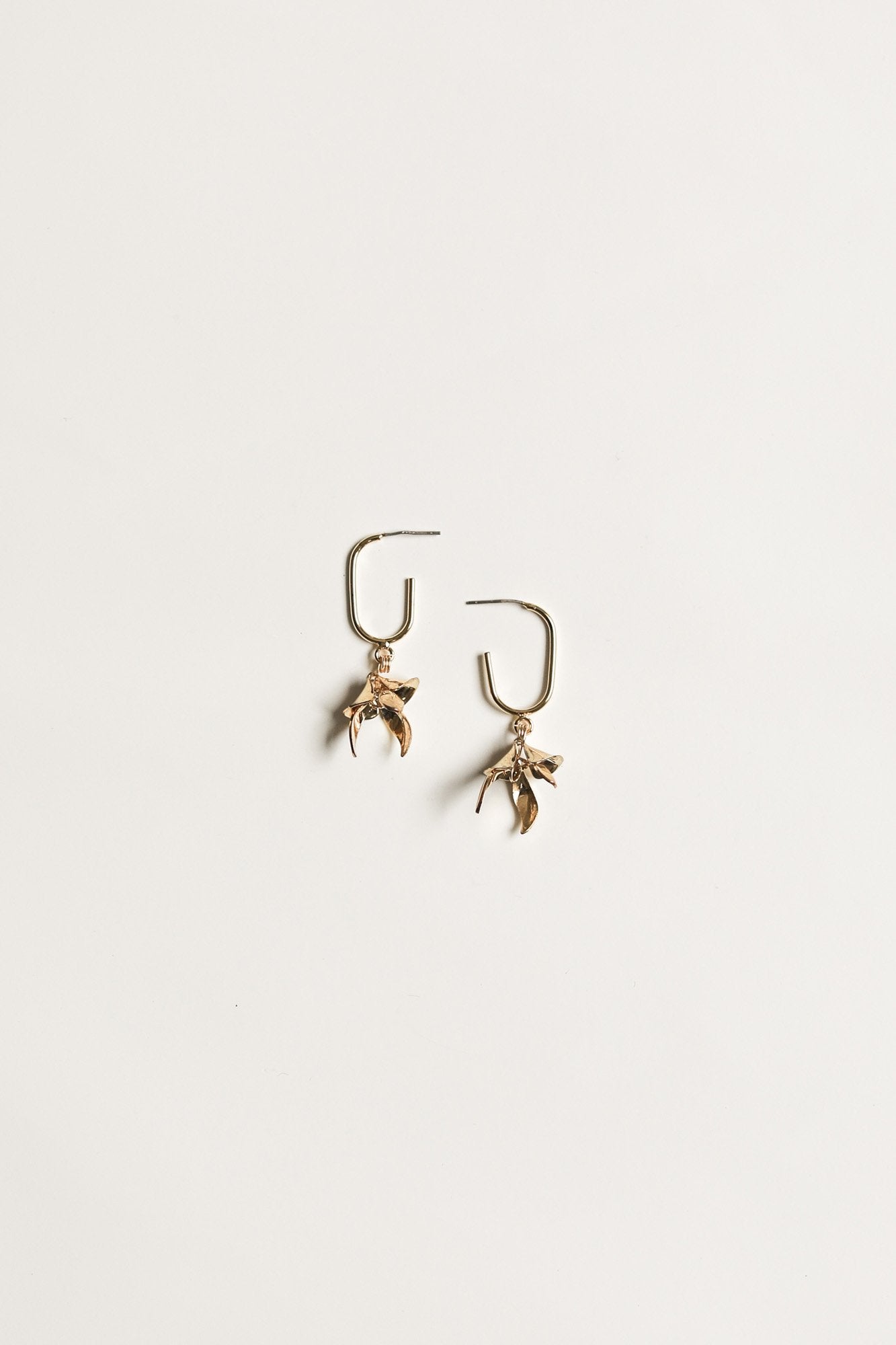 【新】【A.B. ELLIE】 Magnolia Oblong Huggies