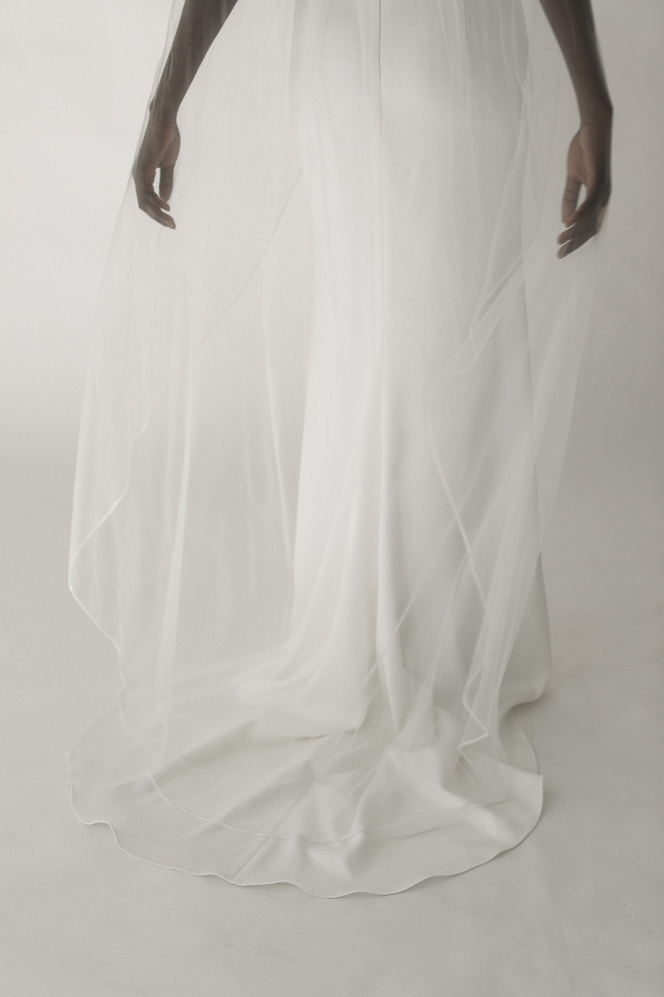 【新】【A.B. ELLIE】 Minimal Edge Veil