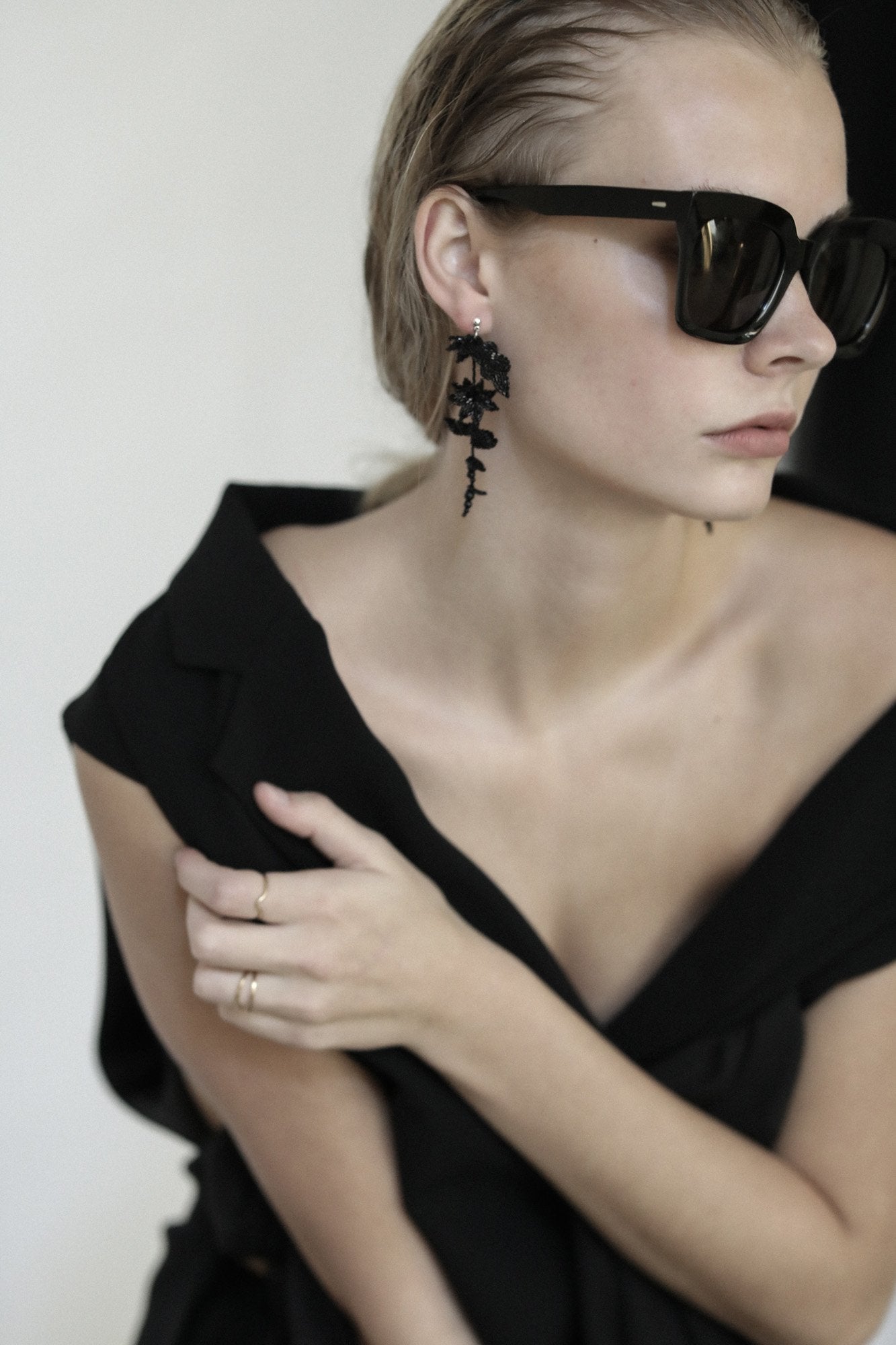 【新】【A.B. ELLIE】 Moody Mini Mariana Strands