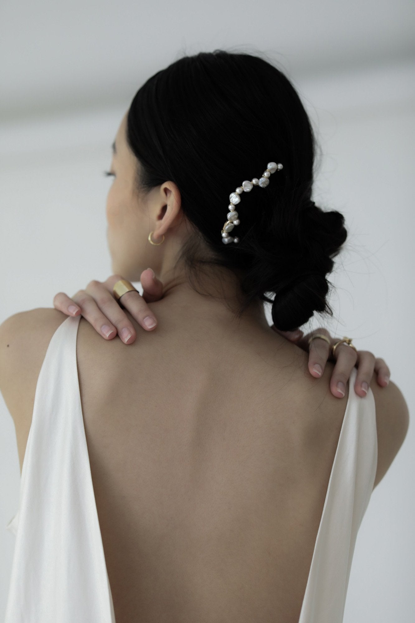 【新】【A.B. ELLIE】 Paloma Freshwater Pearl Comb