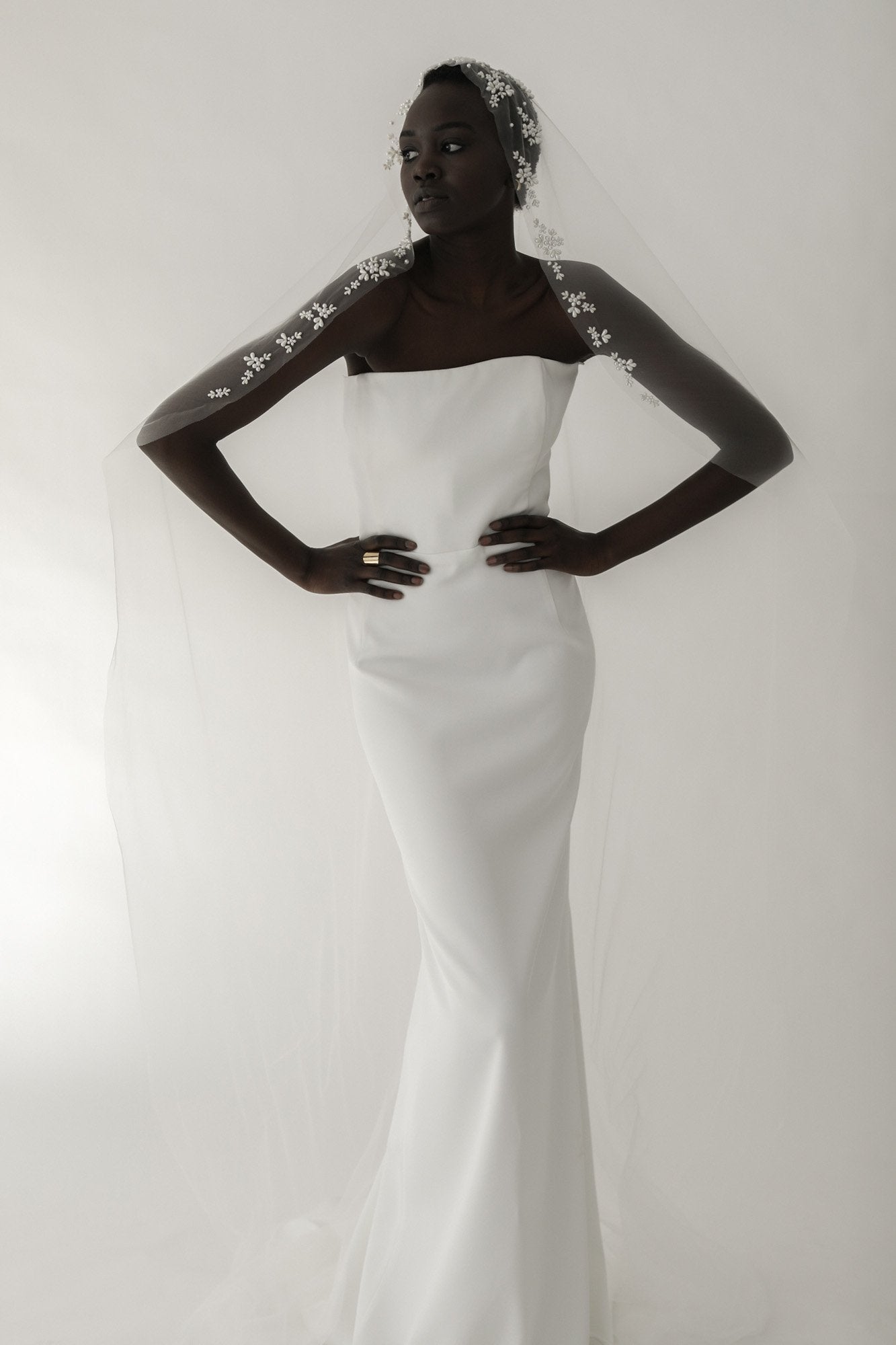【新】【A.B. ELLIE】 Sonia Pearl Mantilla Veil