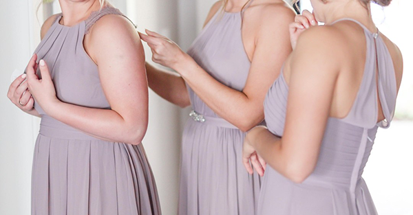 Sample dress mail try-on service application page
