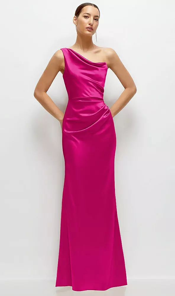 6904 think pink フロント