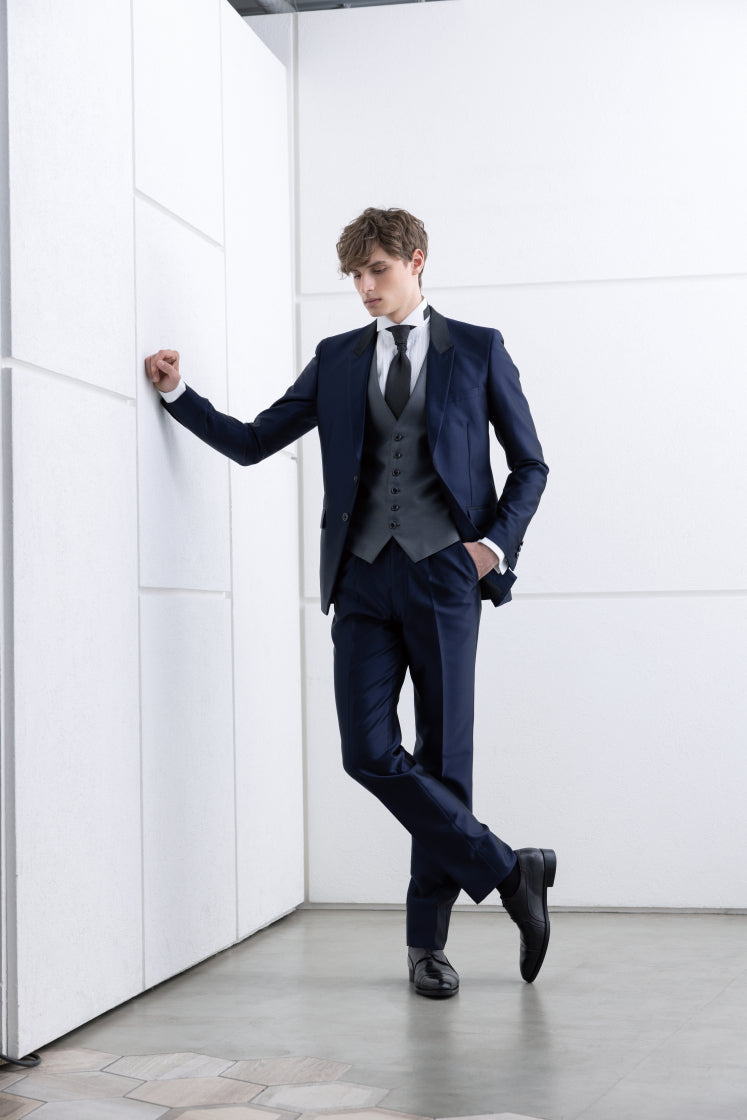 20421 TUXEDO
