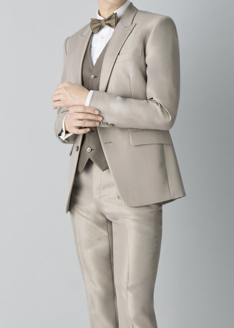 20428 TUXEDO