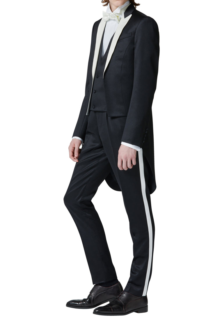 116 TAIL COAT