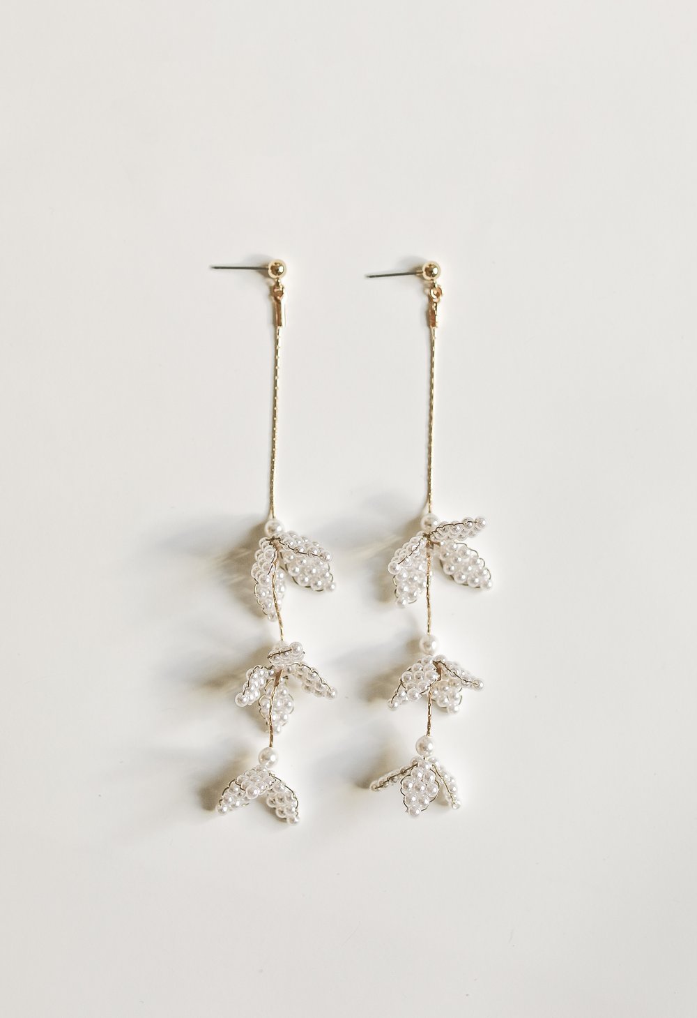 A.B. ELLIE(エイビーエリー)】ロングピアス HARPER STRANDS EARRINGS ...