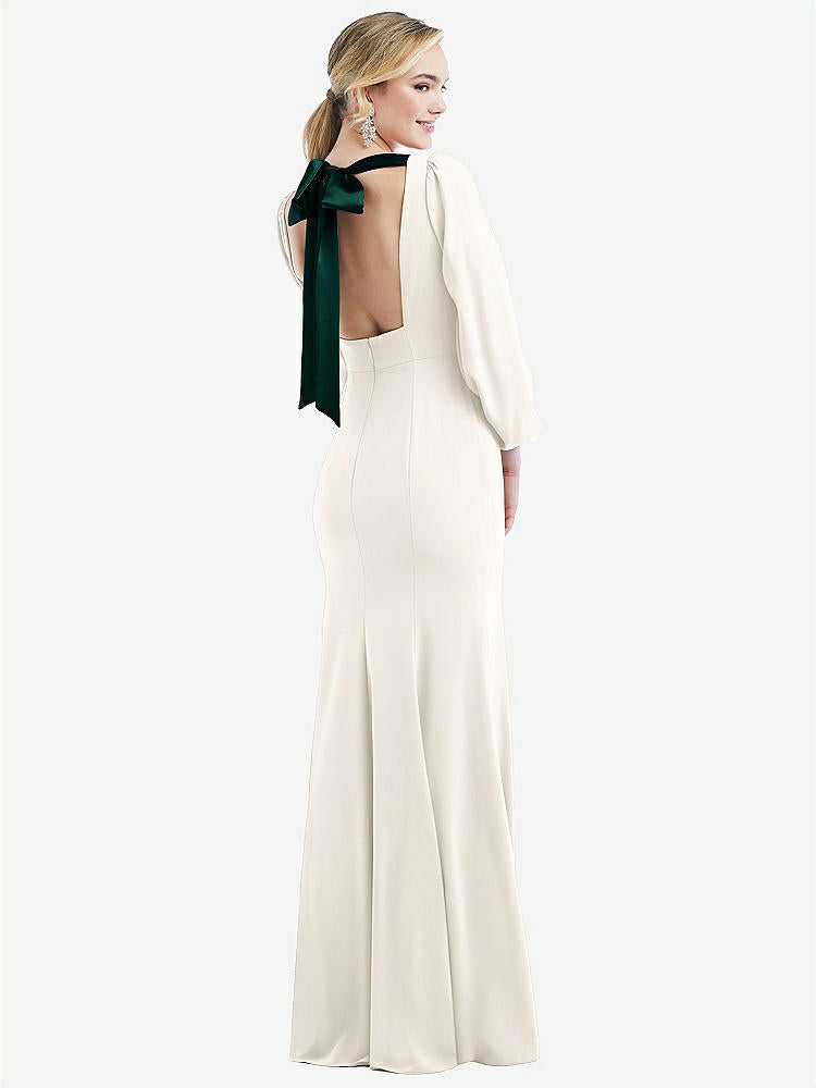 【NEW】【STYLE: 3086】司教 袖 オープンバック トランペット ガウン スカーフ ネクタイ【COLOR: Ivory &amp; Evergreen】【SIZE: 00-30W】