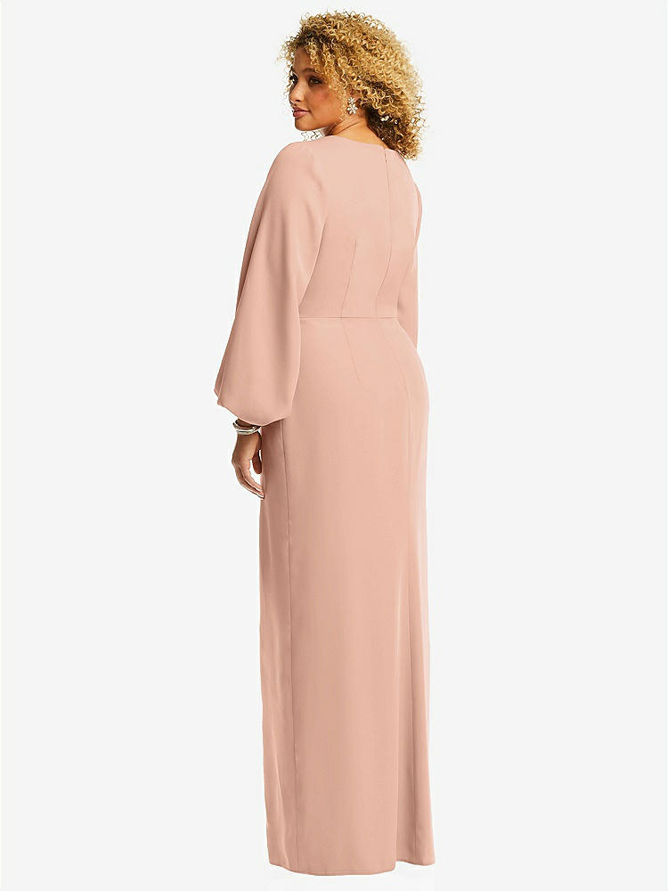 【NEW】【STYLE: 3083】長い パフ 袖 Vネック トランペット ガウン【COLOR: Pale Peach】【SIZE: 00-30W】