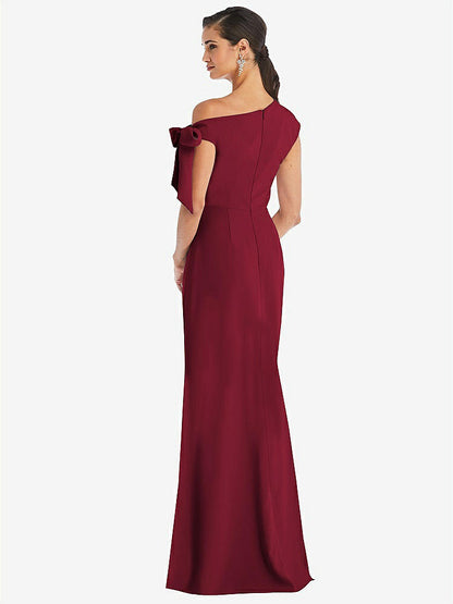 【STYLE: 3073】Off-the-Shoulder Tie Detail Trumpet Gown with Front Slit【COLOR: Burgundy】