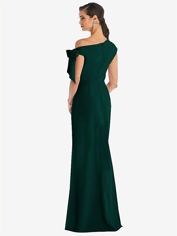 【NEW】【STYLE: 3073】オフショルダー ネクタイ 詳細 トランペット ガウン 前面 スリット【COLOR: Evergreen】【SIZE: 00-18W】